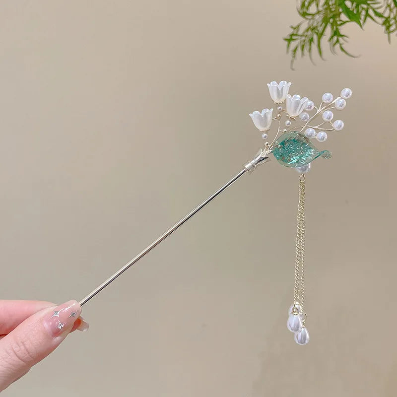 Chinese Flower Hair Clip - Elegant Enameled Tassel Hairpin