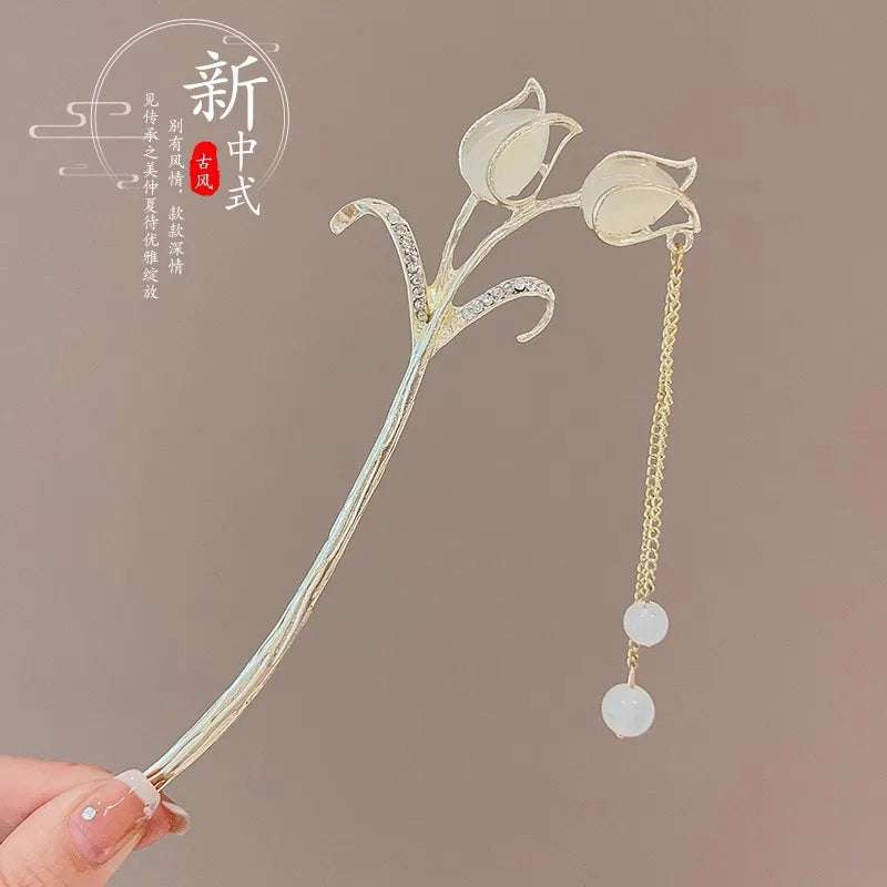 Chinese Flower Hair Clip - Elegant Enameled Tassel Hairpin