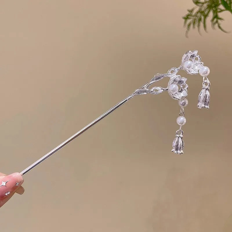Chinese Flower Hair Clip - Elegant Enameled Tassel Hairpin