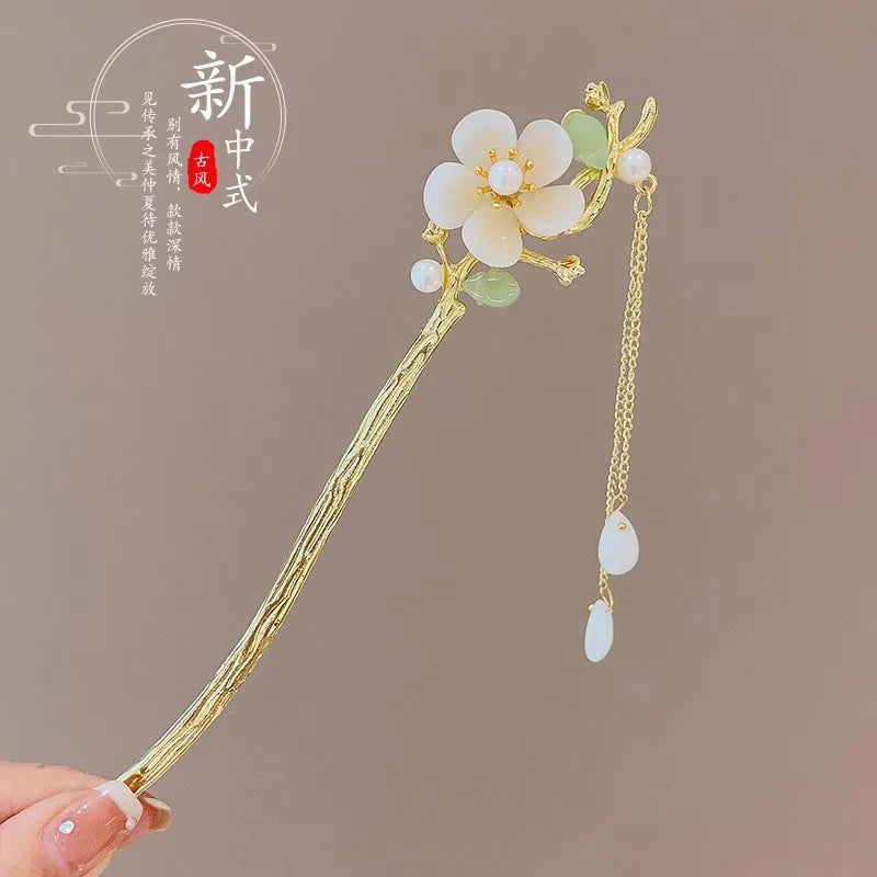 Chinese Flower Hair Clip - Elegant Enameled Tassel Hairpin